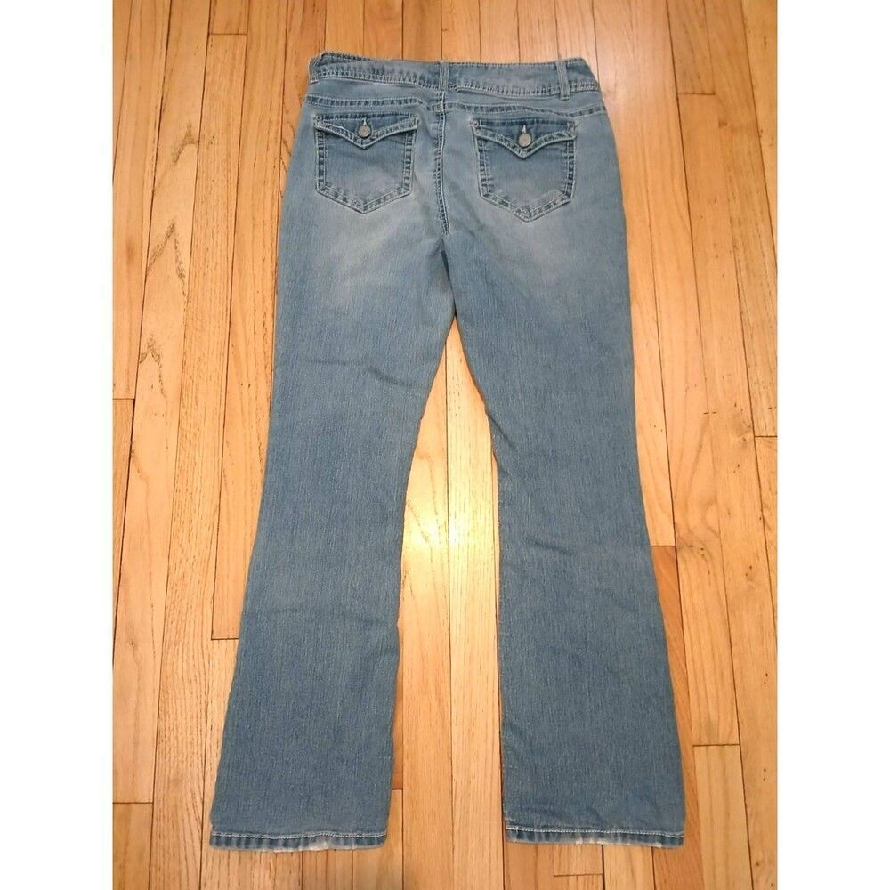 Women's Denim Jeans Button Back Pockets Wide Leg 31 Inch Waist